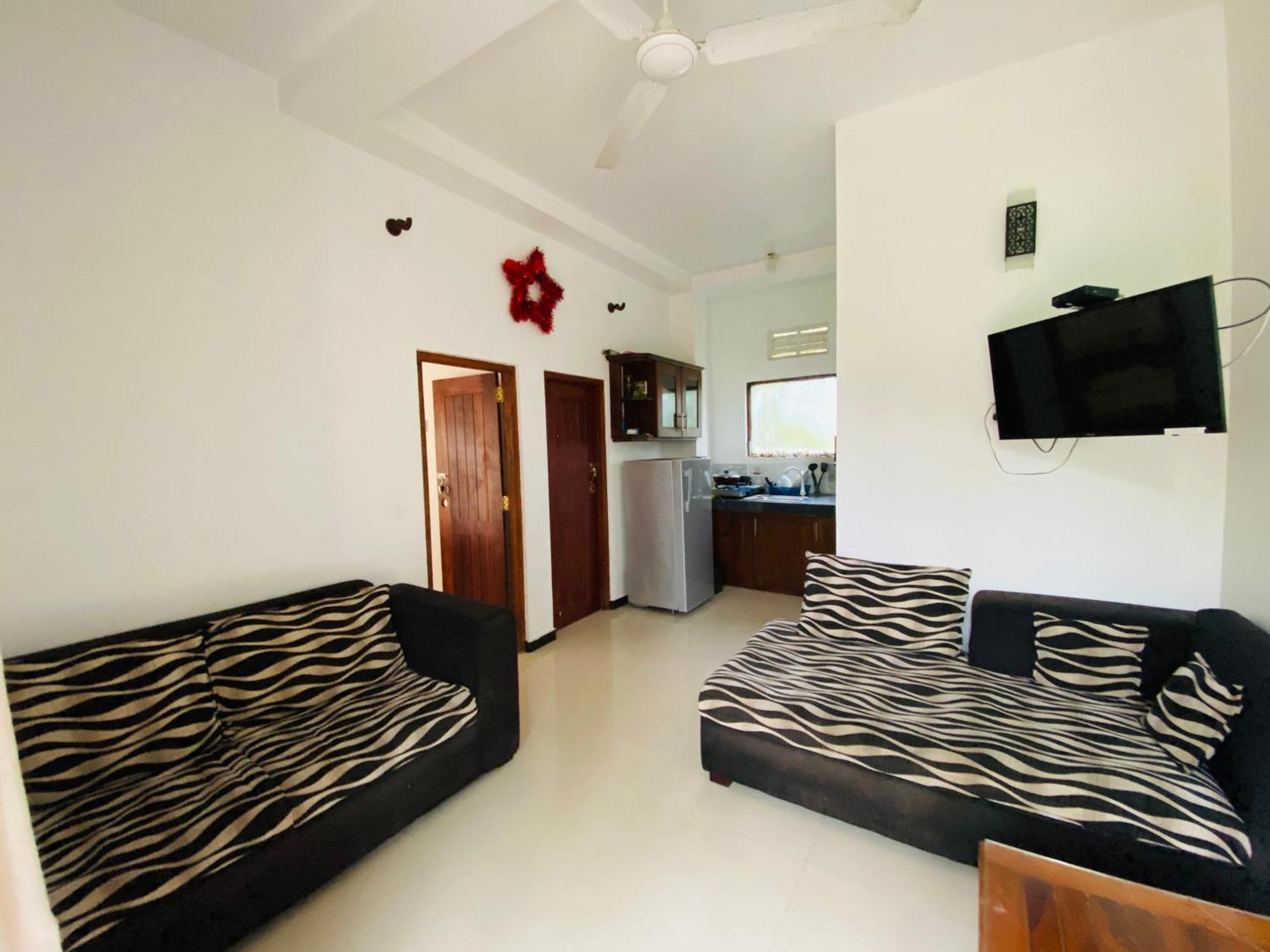 Navora Hotel Hikkaduwa Ngoại thất bức ảnh