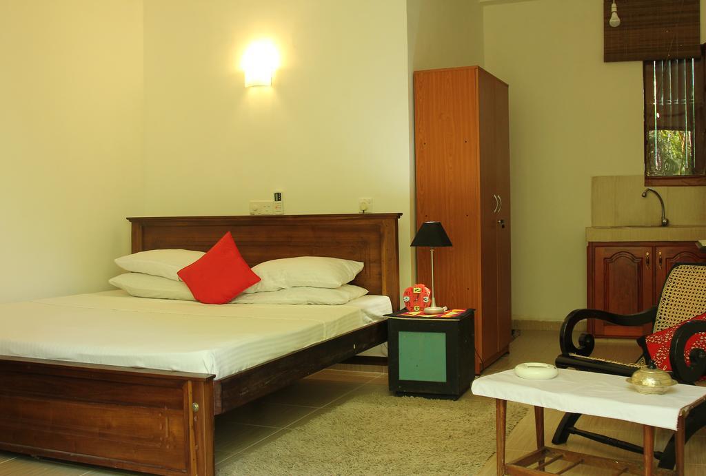 Navora Hotel Hikkaduwa Ngoại thất bức ảnh